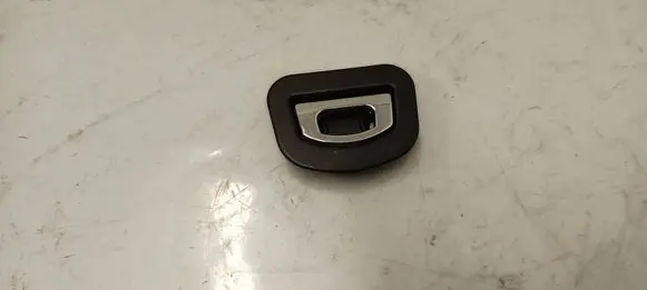 Other trunk/boot trim element