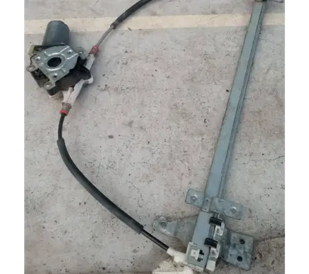 Nissan Terrano Front door window regulator with motor