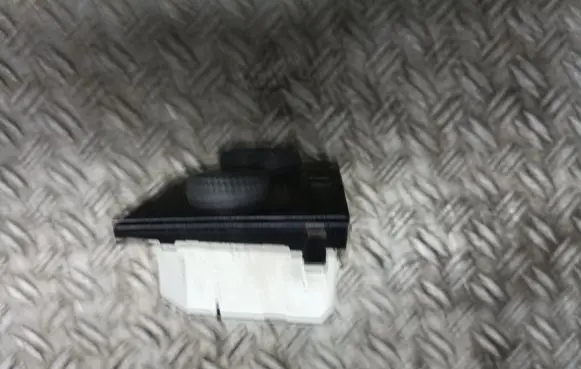 Opel Zafira B Climate control unit