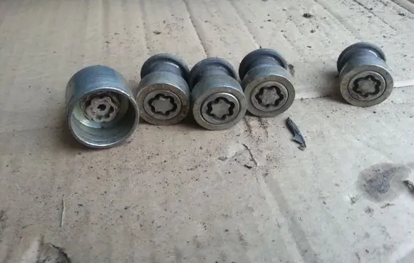 Ford Galaxy Nuts/bolts 