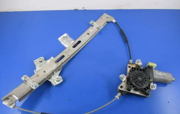 Hyundai i10 Front door window regulator with motor 82401-0X010