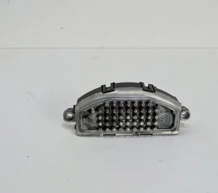 Volkswagen PASSAT B8 Heater blower motor/fan resistor 3Q0907521A