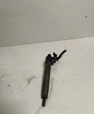 Volvo V70 Fuel injector 31272767 0445140987