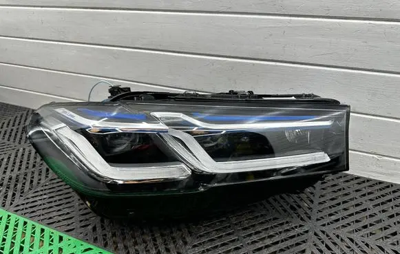 BMW 5 G30 G31 G38 Headlight/headlamp 5A388D6