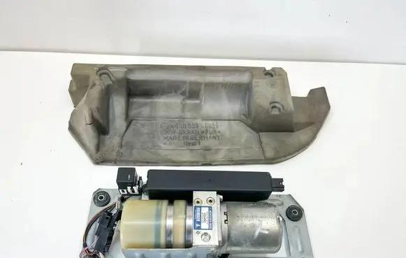 Mercedes-Benz SL R230 Convertible roof hydraulic pump A2308000030 A2308020039
