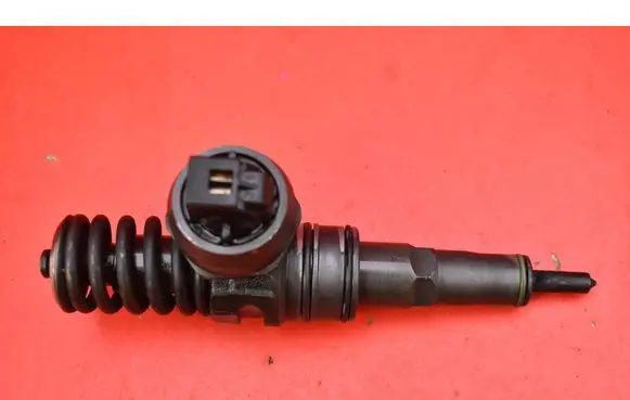 Fuel injector