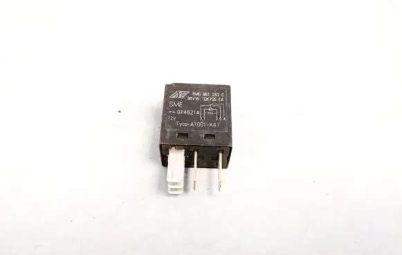 Seat Alhambra (Mk1) Other relay 7m0951253c 95vw10k705ea