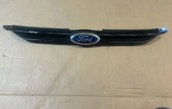 Ford B-MAX Front grill AV118138
