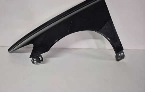 Volvo V50 Fender 
