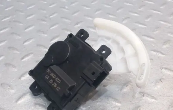 KIA Optima Air flap motor/actuator DH1138003990 8S27N03 1138003990
