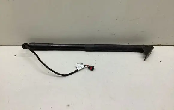 Volvo XC60 Tailgate strut 31457566