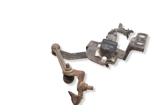Subaru Forester SH Rear air suspension level height sensor 8B0722