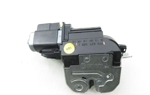 Volkswagen Touareg I Tailgate/trunk/boot lock/catch/latch 7P0827505C
