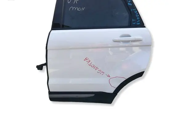 Land Rover Evoque I Rear door 