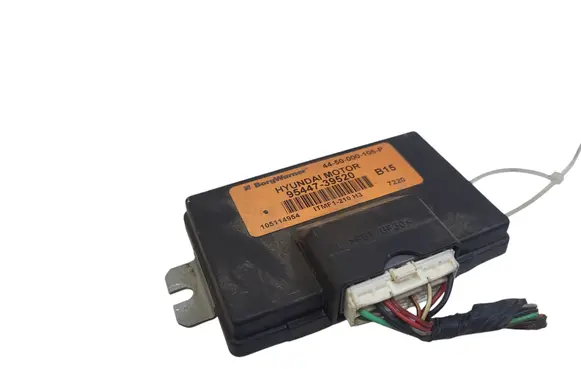 Hyundai Santa Fe Gearbox control unit/module 9544739520