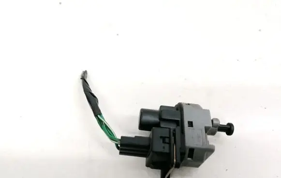Ford Mondeo Mk III Brake pedal sensor switch 1S7T13480AA 1S7T-13480-AA