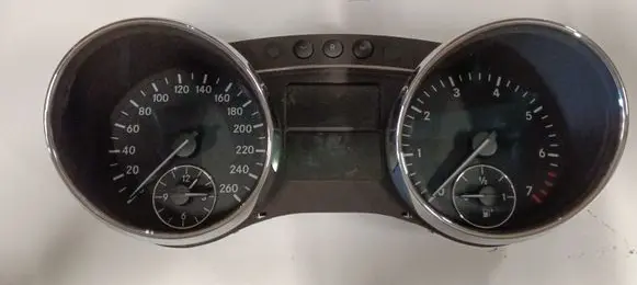 Mercedes-Benz R W251 Speedometer (instrument cluster) A2519002600 A2C53361653