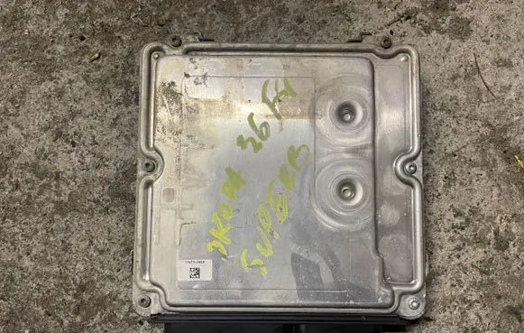 Skoda Superb B6 (3T) Engine control unit/module ECU 03H906032DL 0261S02600
