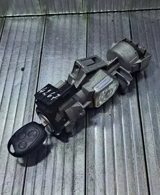 Ford Focus C-MAX Ignition lock contact 3M513F880AA