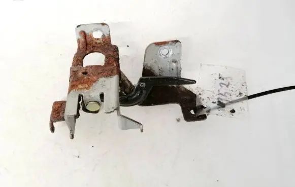 Engine bonnet (hood) release handle