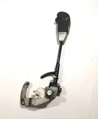 Mitsubishi Pajero Gear shifter/selector MR477645