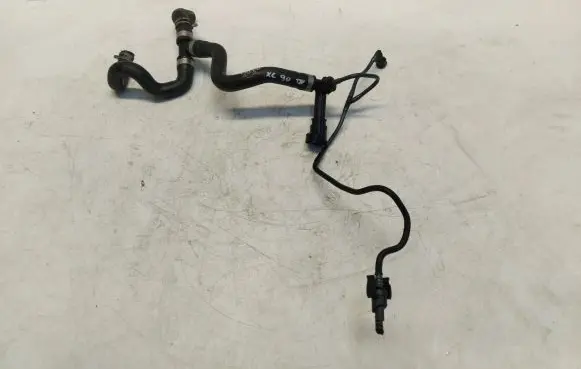 Volvo XC90 Engine coolant pipe/hose 31368145