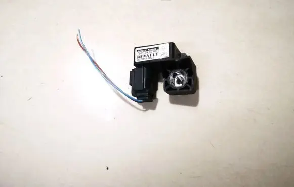 Renault Scenic II - Grand scenic II Airbag deployment crash/impact sensor 8200411025 601298200