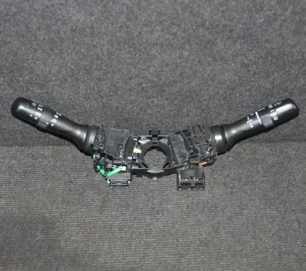 Toyota Avensis T270 Indicator stalk