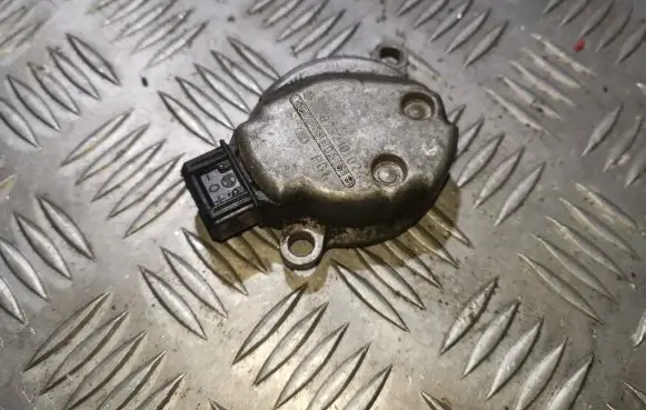 Camshaft position sensor