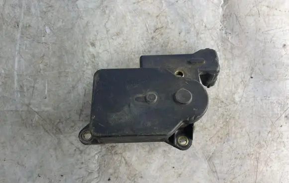 Hyundai Santa Fe Intake manifold valve actuator/motor 2838127450