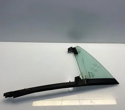 Mercedes-Benz CLS C219 Rear vent window glass A2197301055 2197301055