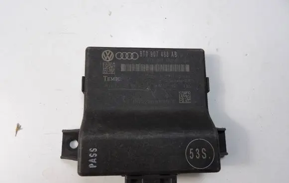 Volkswagen Golf V Gateway control module 8T0907468AB 8T0907468H 403221