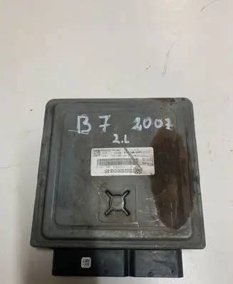 Volkswagen PASSAT B7 Engine control unit/module 03G906018AS