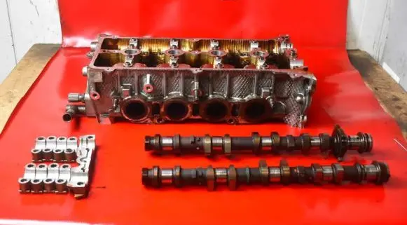 Mazda 3 I Engine head 