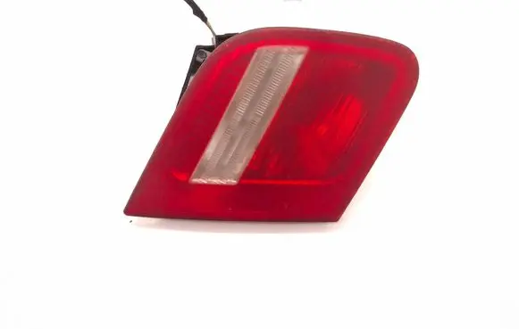 BMW 3 E46 Tailgate rear/tail lights 7165843 010354