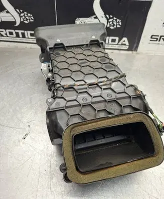 Mercedes-Benz R W251 Interior heater climate box assembly A2518300303 08645 982749B