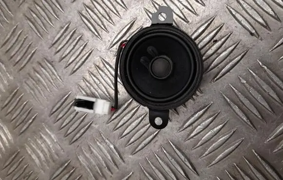 Polestar 4 Front door high frequency speaker 6608026658