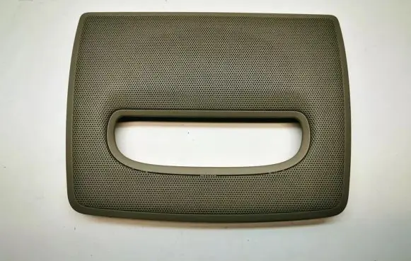 Volvo XC90 Dash center speaker trim cover 03409831 03409830