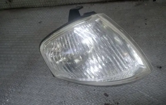 Mazda 323 F Front indicator light 083161515RF