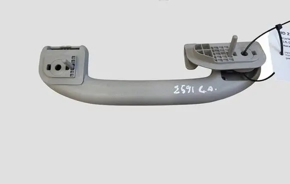 Renault Koleos I Rear interior roof grab handle