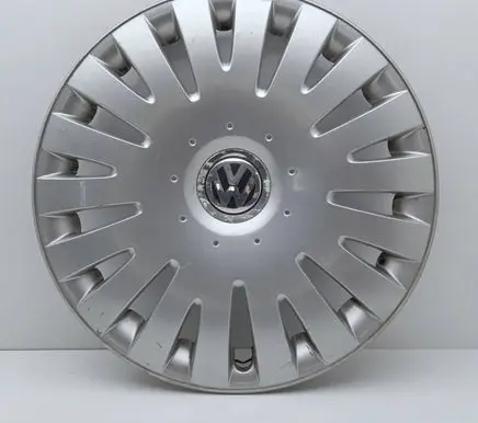 Volkswagen Touran I R16 wheel hub/cap/trim 3C0601147B