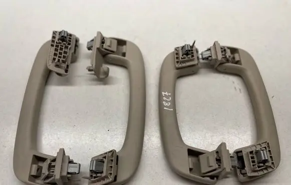 BMW 5 F10 F11 A set of handles for the ceiling 