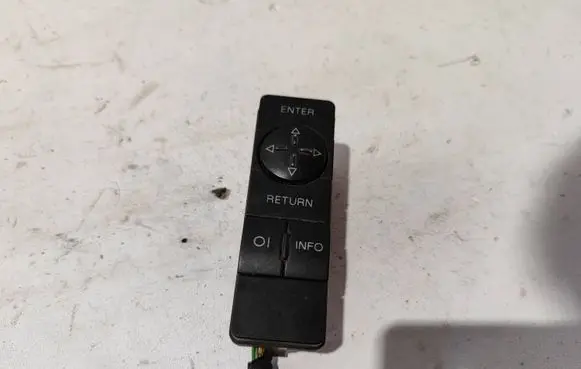 Audi A6 S6 C5 4B Multifunctional control switch/knob 4B0919875