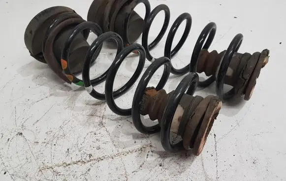 Citroen DS5 Rear coil spring