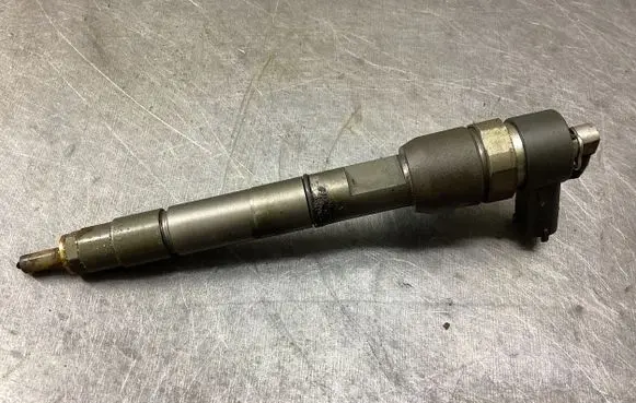 Honda CR-V Fuel injector 16450R06E01