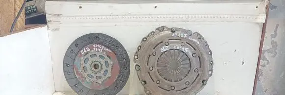 Citroen C5 Clutch set kit 172533 172534 VALEO