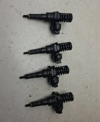 Ford Galaxy Fuel injector 038130073BA