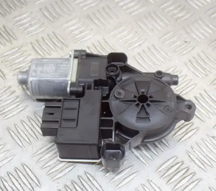 Volkswagen Golf VIII Rear door window regulator motor E850202141 0130822123
