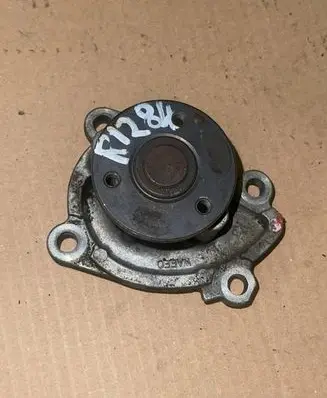 Nissan Note (E11) Water pump