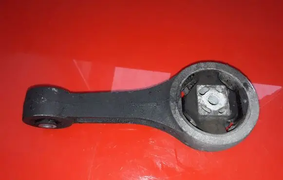 Seat Toledo IV (NH) Engine mount bracket PX0046